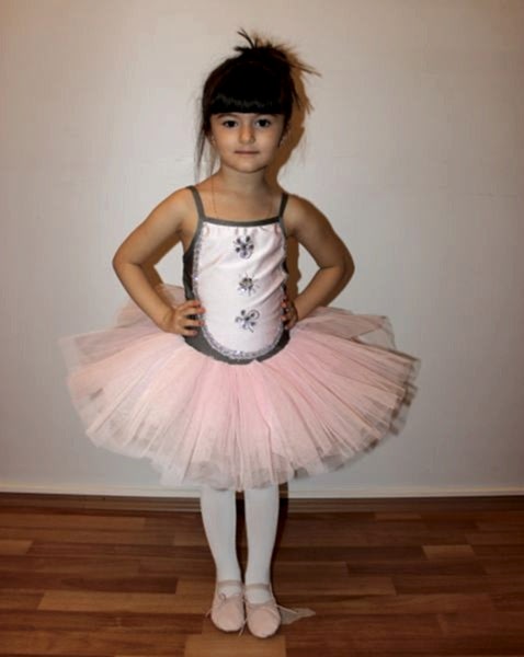 Ayce Kostüm - Pembe Gri Tütü - T07