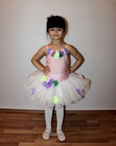 Ayce Kostüm - Çiçekli Pembe Beyaz Tütü - T09