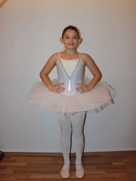 AYCE KOSTÜM - GÜMÜŞ PARLAK TÜTÜ - T54